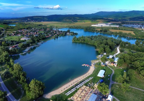 Zelená voda - Nové Mesto n/V