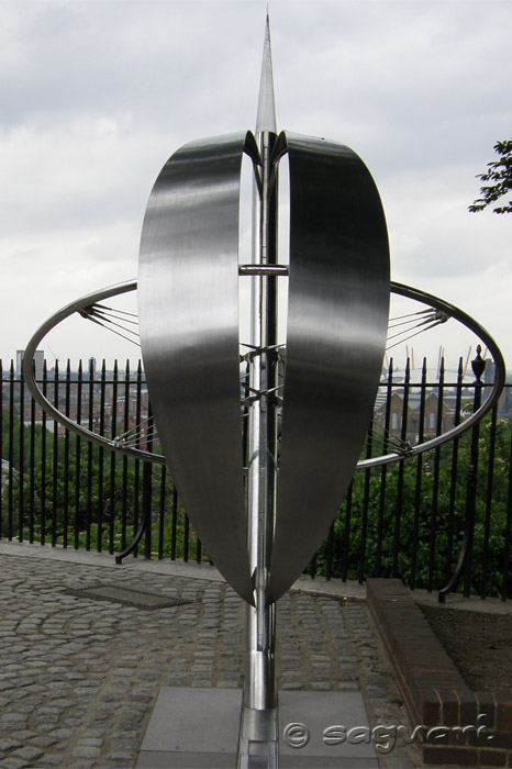London 9