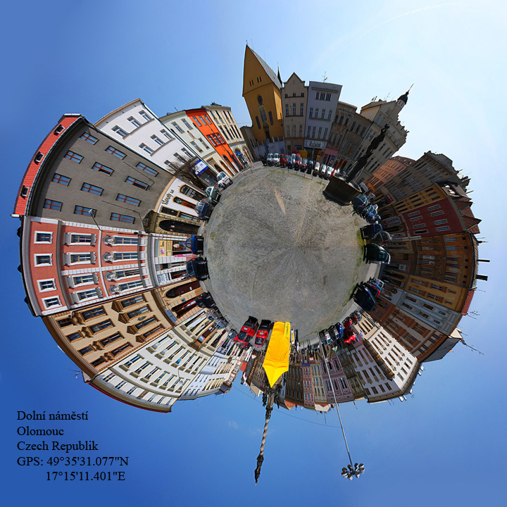Olomouc, Dolní náměstí 01