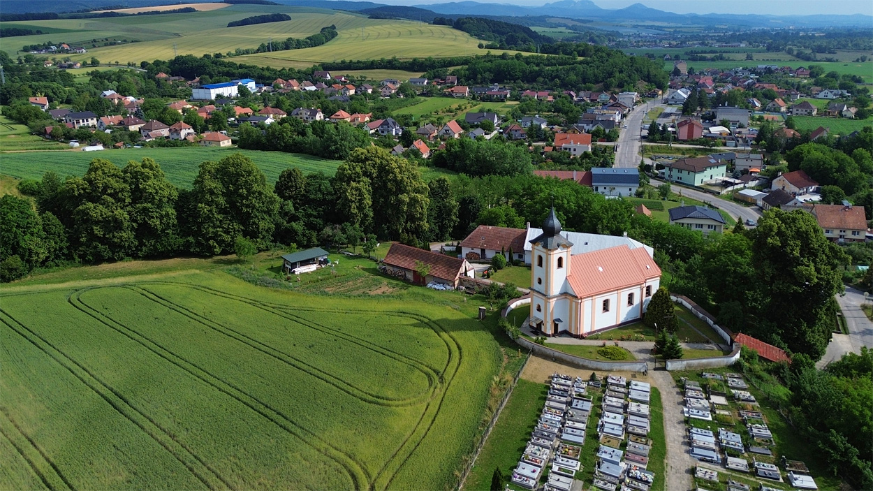 Skalka n/V - Farský kostol sv. Imricha Uhorského